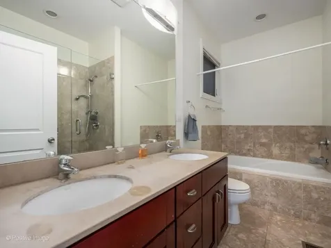 2431 West Walton Street Chicago IL 60622