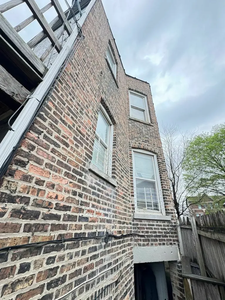 3615 West Flournoy Street Chicago IL 60624