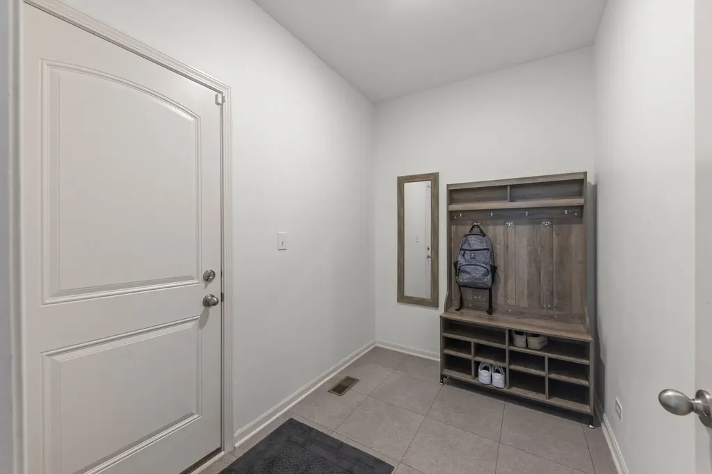 27008 Ashgate Crossing Plainfield IL 60585