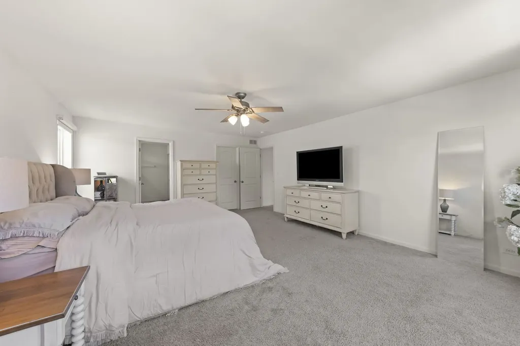 27008 Ashgate Crossing Plainfield IL 60585