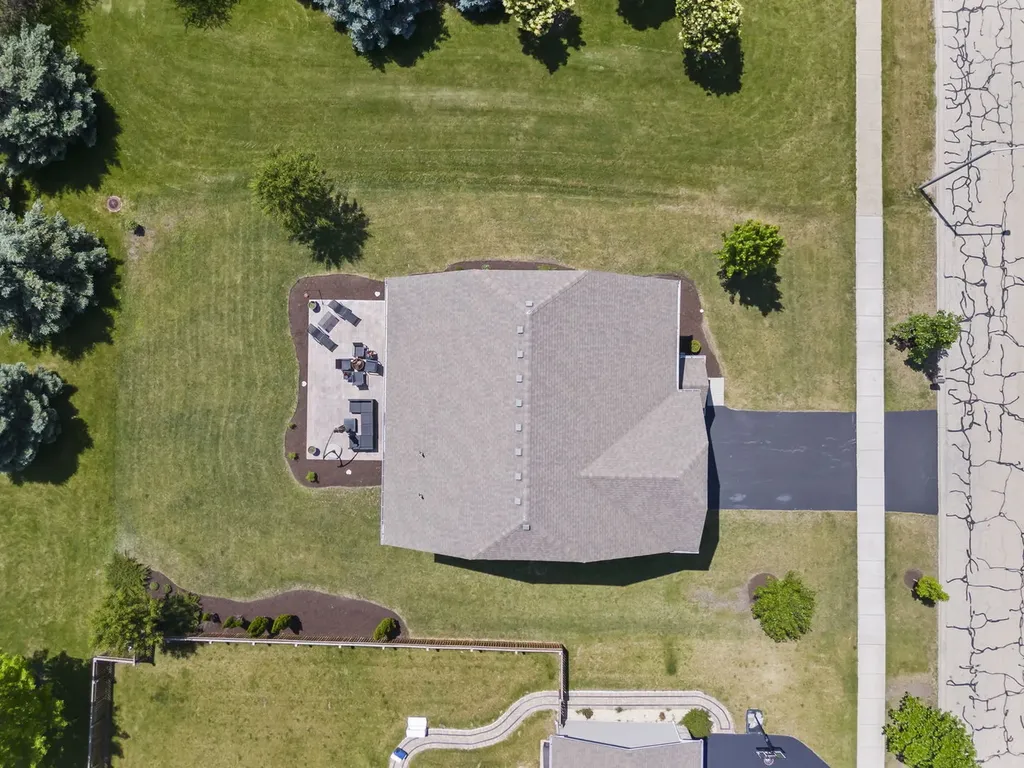 27008 Ashgate Crossing Plainfield IL 60585
