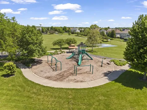 27008 Ashgate Crossing Plainfield IL 60585