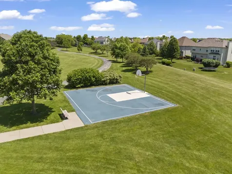 27008 Ashgate Crossing Plainfield IL 60585