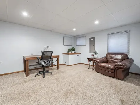 1432 Brahms Court Bartlett IL 60103