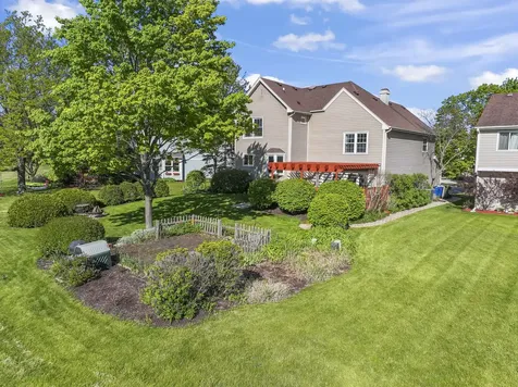 1432 Brahms Court Bartlett IL 60103