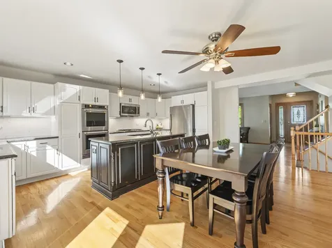 1432 Brahms Court Bartlett IL 60103