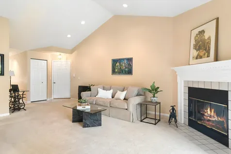 1007 Butternut Lane Mount Prospect IL 60056