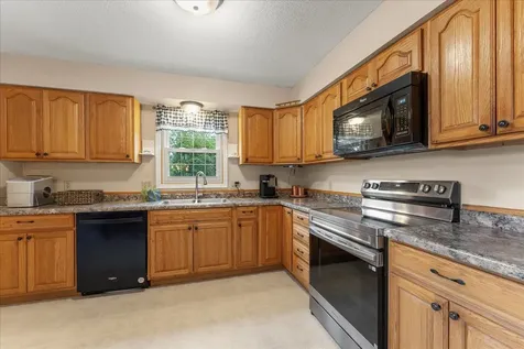 209 North Jefferson Street Mahomet IL 61853