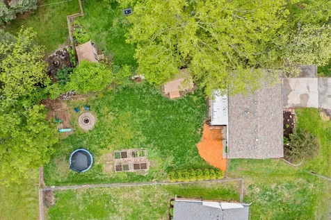 209 North Jefferson Street Mahomet IL 61853