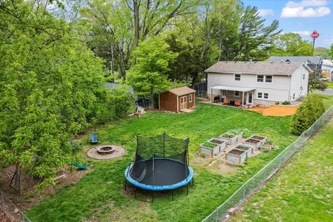 209 North Jefferson Street Mahomet IL 61853