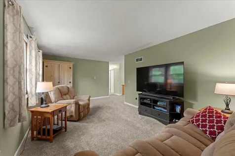 209 North Jefferson Street Mahomet IL 61853