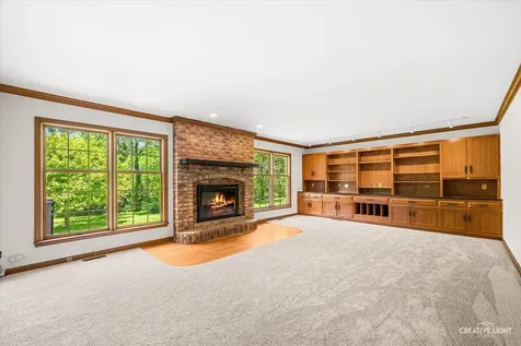 39W860 Reindeer Trail St. Charles IL 60175