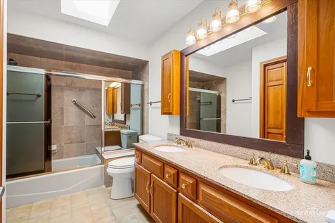 39W860 Reindeer Trail St. Charles IL 60175