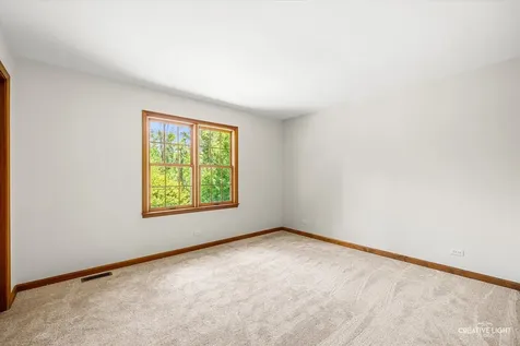 39W860 Reindeer Trail St. Charles IL 60175
