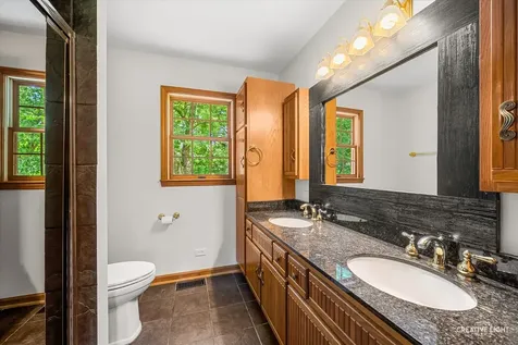39W860 Reindeer Trail St. Charles IL 60175