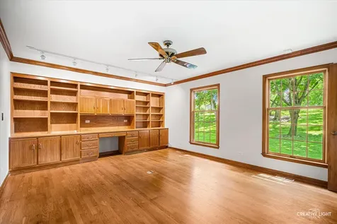 39W860 Reindeer Trail St. Charles IL 60175
