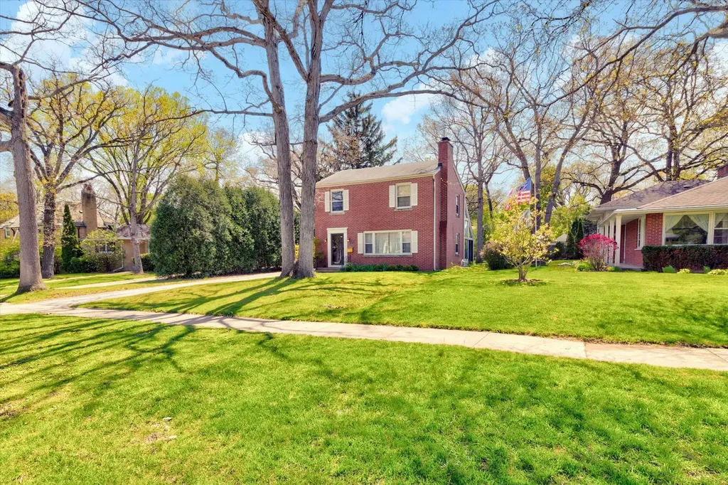 745 Greenview Place Lake Forest IL 60045