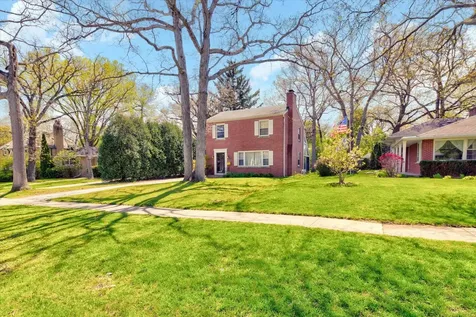 745 Greenview Place Lake Forest IL 60045