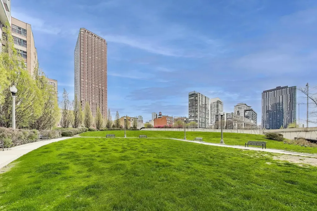 235 West Van Buren Street Chicago IL 60607