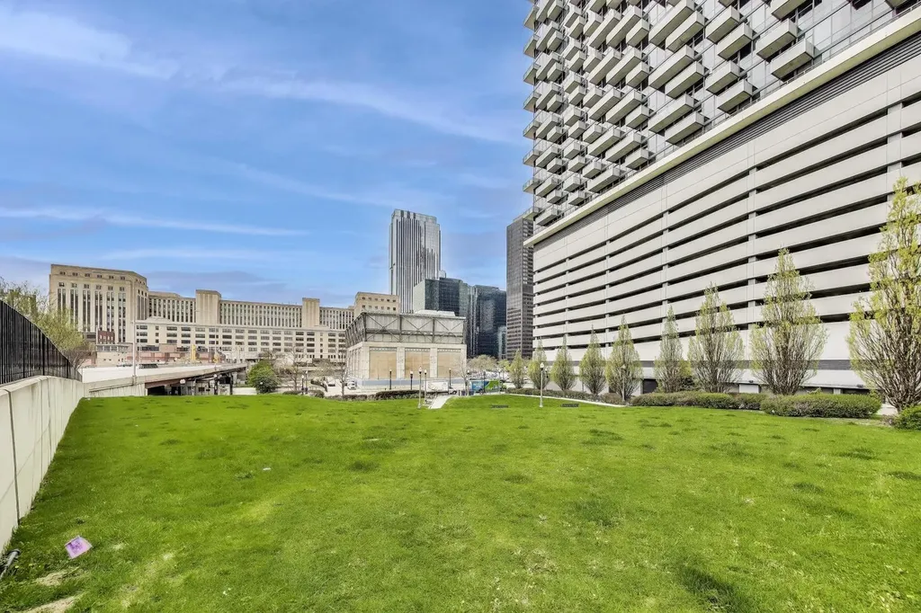 235 West Van Buren Street Chicago IL 60607