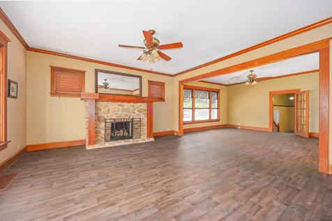 1015 West Main Street W Salem IL 62881