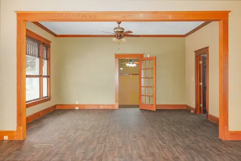 1015 West Main Street W Salem IL 62881