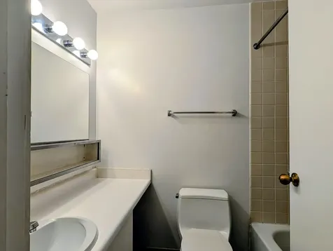 211 East Ohio Street Chicago IL 60611