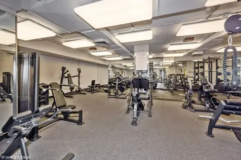 211 East Ohio Street Chicago IL 60611
