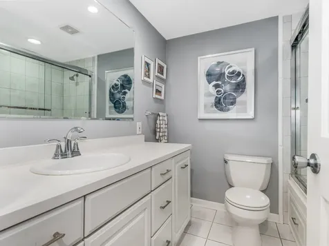 1813 Clyde Drive Naperville IL 60565