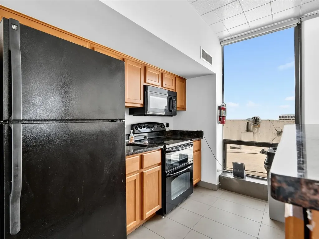 5455 North Sheridan Road Chicago IL 60640