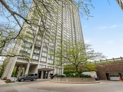 5455 North Sheridan Road Chicago IL 60640