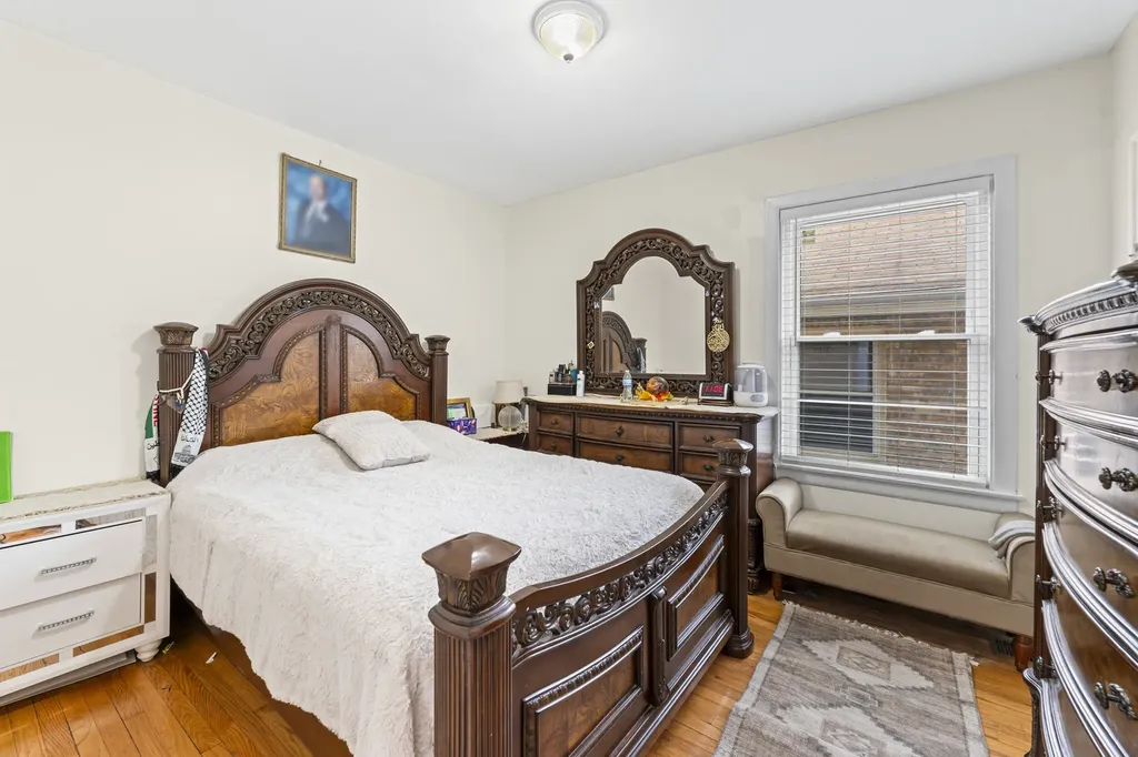 6145 West Fletcher Street Chicago IL 60634
