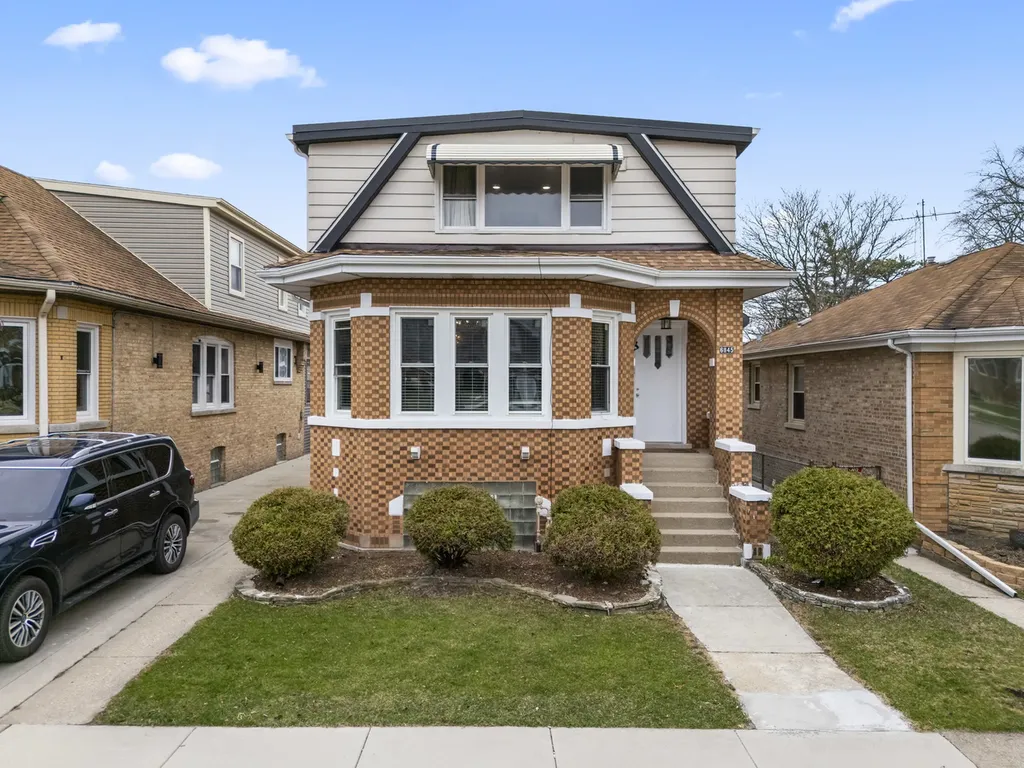 6145 West Fletcher Street Chicago IL 60634
