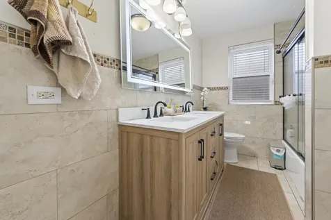 6145 West Fletcher Street Chicago IL 60634