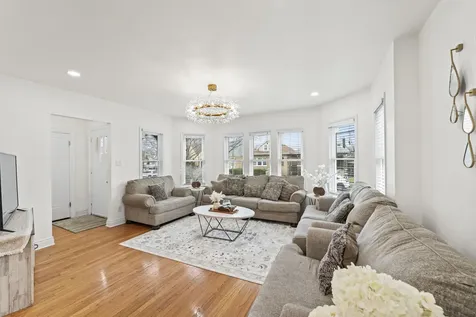 6145 West Fletcher Street Chicago IL 60634