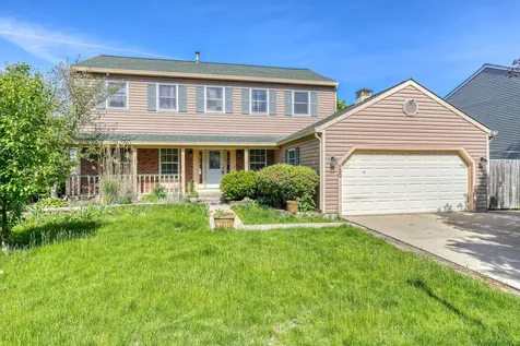 130 Canton Lane Streamwood IL 60107
