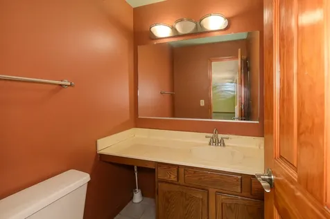 130 Canton Lane Streamwood IL 60107
