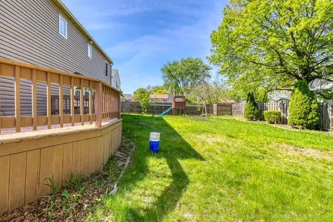 130 Canton Lane Streamwood IL 60107