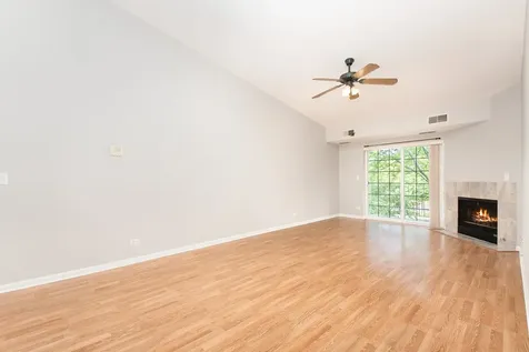798 North Gary Avenue Carol Stream IL 60188