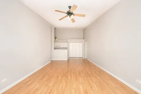 798 North Gary Avenue Carol Stream IL 60188