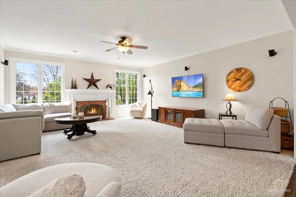3848 Junebreeze Lane Naperville IL 60564