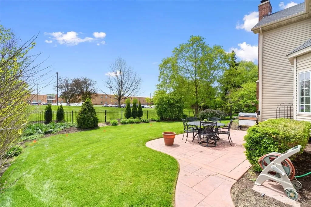 3848 Junebreeze Lane Naperville IL 60564