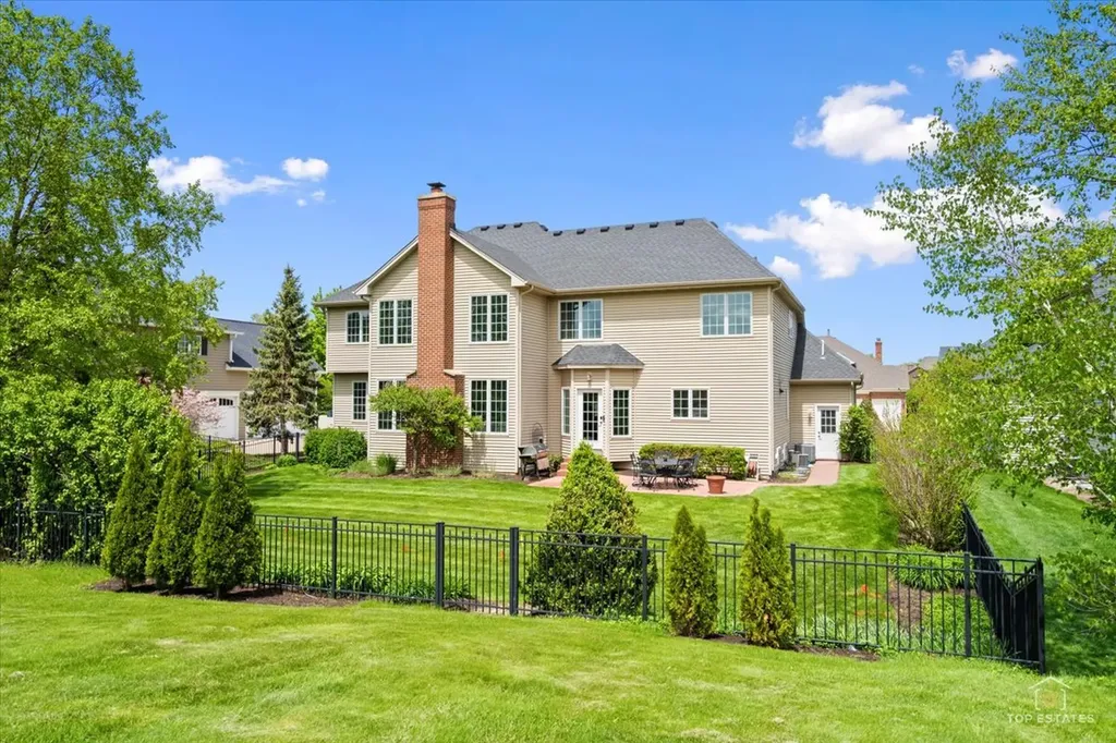 3848 Junebreeze Lane Naperville IL 60564