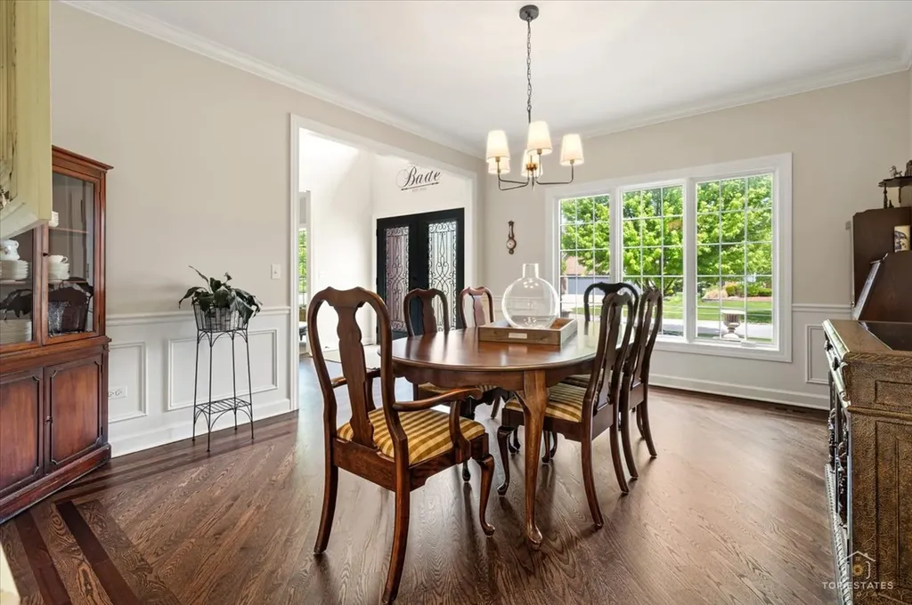 3848 Junebreeze Lane Naperville IL 60564