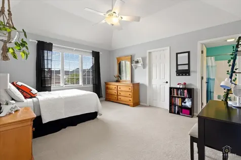 3848 Junebreeze Lane Naperville IL 60564