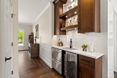 3848 Junebreeze Lane Naperville IL 60564