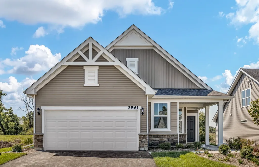 2811 Spring Circle South Lindenhurst IL 60046