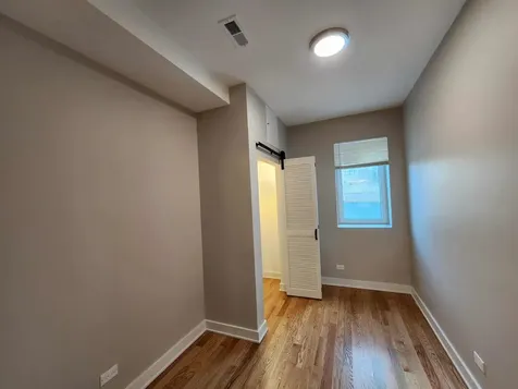 6321 South Eberhart Avenue Chicago IL 60637