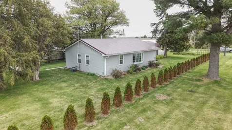 9896 Lincoln Road Morrison IL 61270