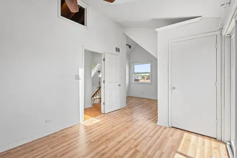 5230 South Lockwood Avenue Chicago IL 60638